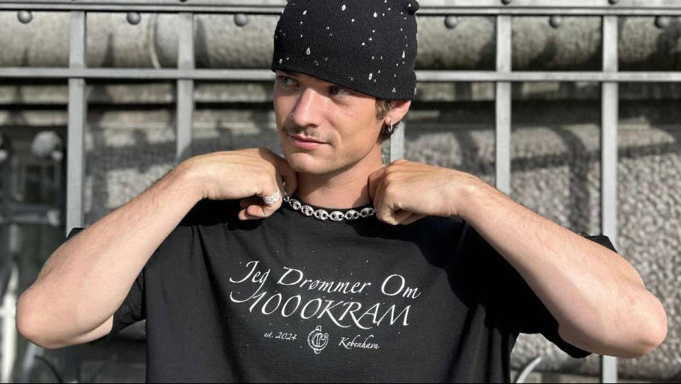 JEG DRØMMER OM 1000KRAM T-SHIRT