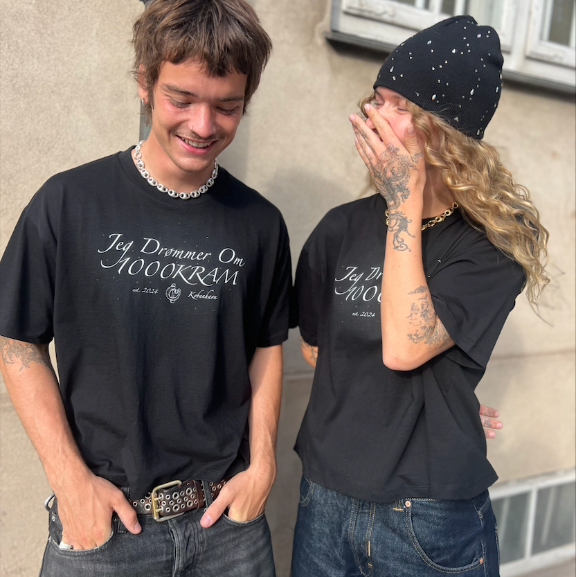 JEG DRØMMER OM 1000KRAM T-SHIRT
